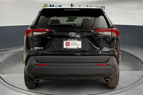 2021 Toyota RAV4 Hybrid XLE Premium