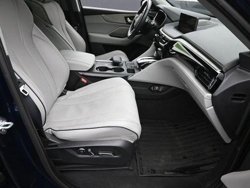 2023 Acura MDX Advance