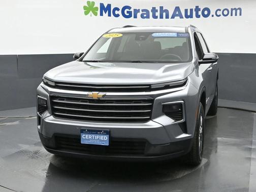 2025 Chevrolet Traverse LT