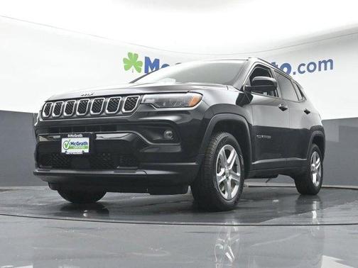 Diamond Black 2023 Jeep Compass Latitude