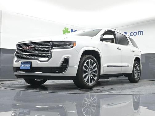 2022 GMC Acadia Denali