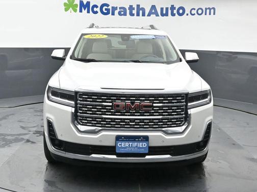 2022 GMC Acadia Denali