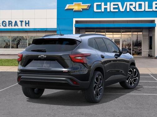 Mosaic Black Metallic 2026 Chevrolet Trax 2RS