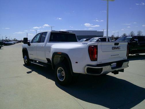 2022 GMC Sierra 3500 SLE