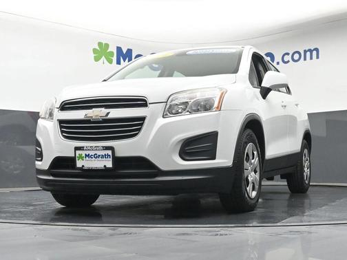 Summit White 2016 Chevrolet Trax LS