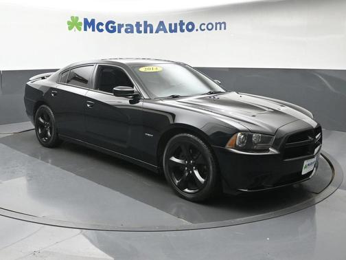 Pitch Black 2014 Dodge Charger R/T