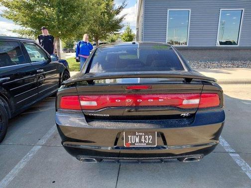 Pitch Black 2014 Dodge Charger R/T
