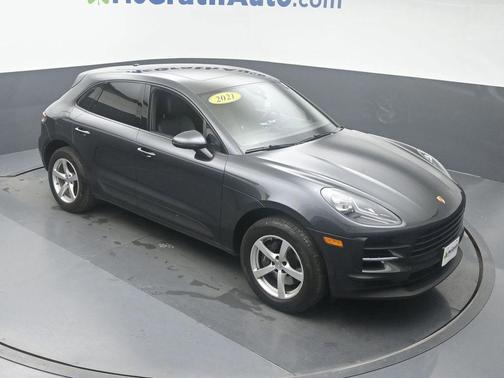 2021 Porsche Macan Base
