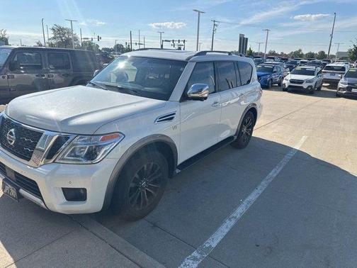 2017 Nissan Armada Platinum