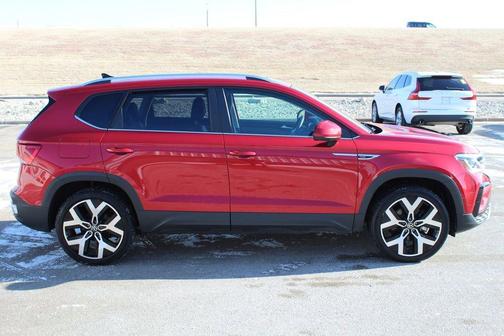 2022 Volkswagen Taos 1.5T SEL