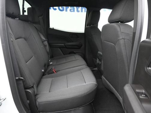 2025 Chevrolet Colorado WT