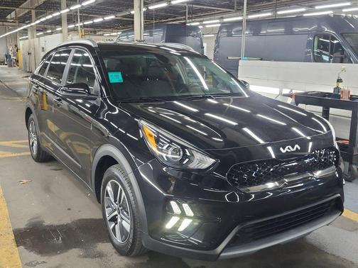 2022 Kia Niro Plug-In Hybrid LXS