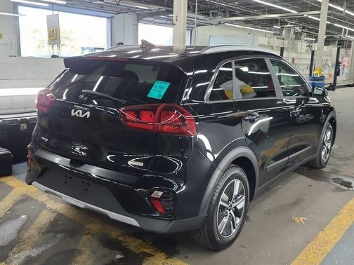 2022 Kia Niro Plug-In Hybrid LXS