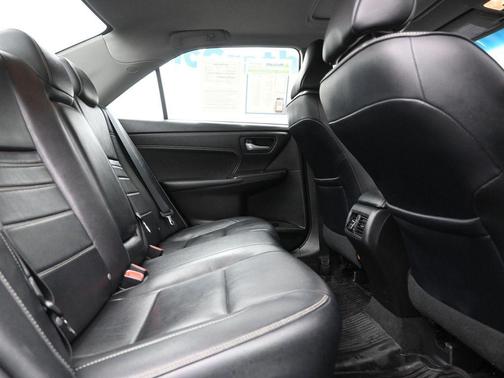 2017 Toyota Camry XSE