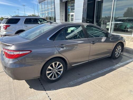 2017 Toyota Camry XSE