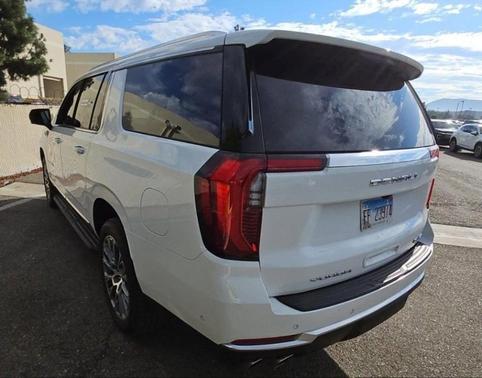 2025 GMC Yukon XL Denali