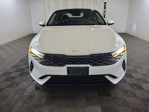 2022 Kia K5 EX