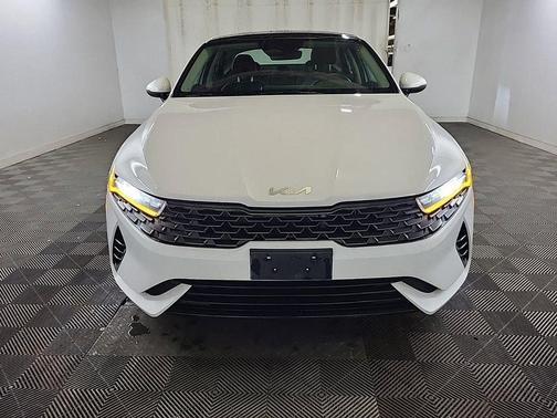 2022 Kia K5 EX