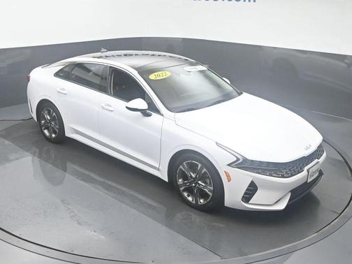 2022 Kia K5 EX