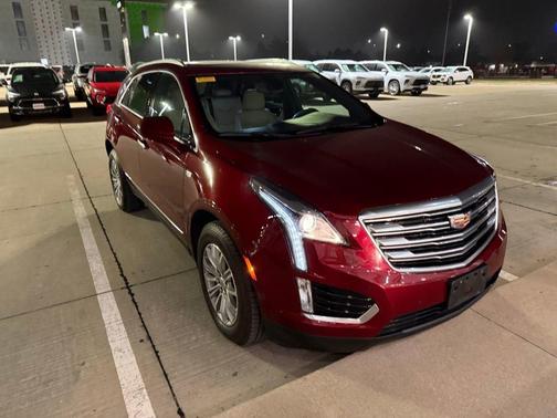 2017 Cadillac XT5 Luxury