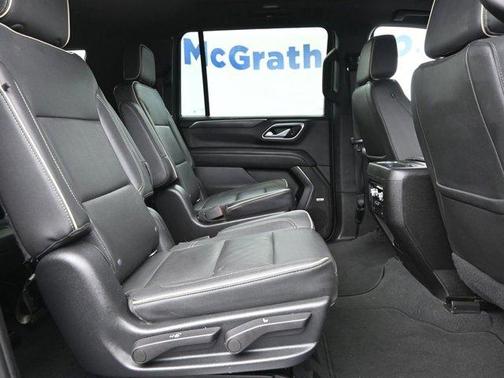 2022 GMC Yukon XL SLT