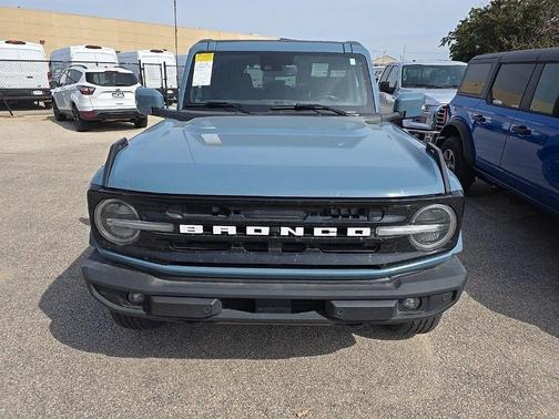 2022 Ford Bronco Outer Banks