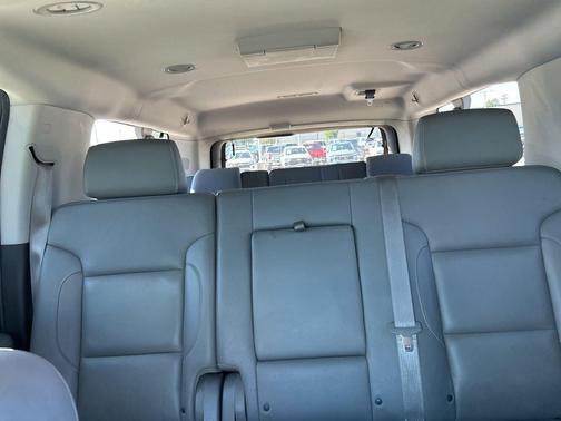 2016 Chevrolet Suburban LT