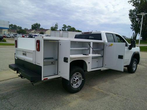 2025 GMC Sierra 2500 Pro