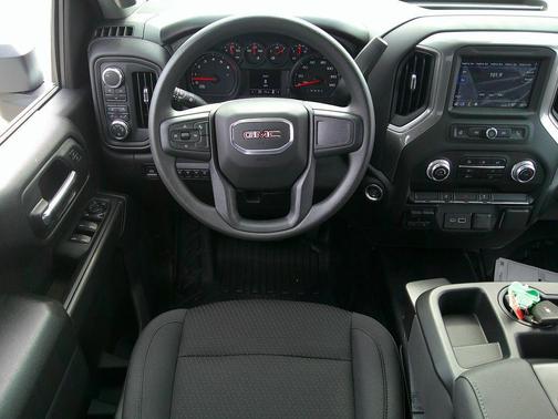 2025 GMC Sierra 2500 Pro