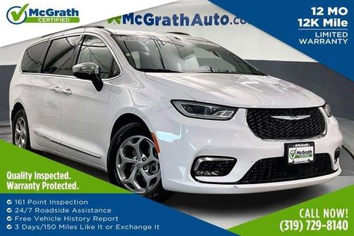 Bright White Clearcoat 2023 Chrysler Pacifica Limited