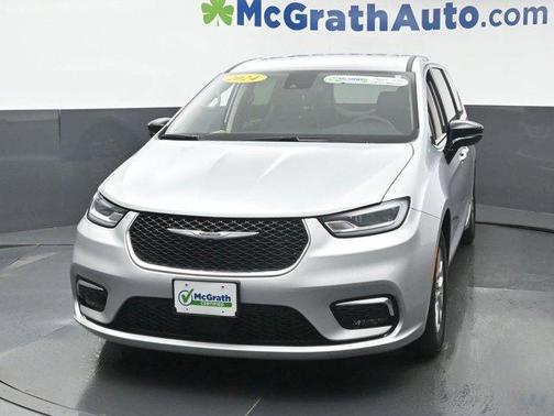 2024 Chrysler Pacifica Touring-L