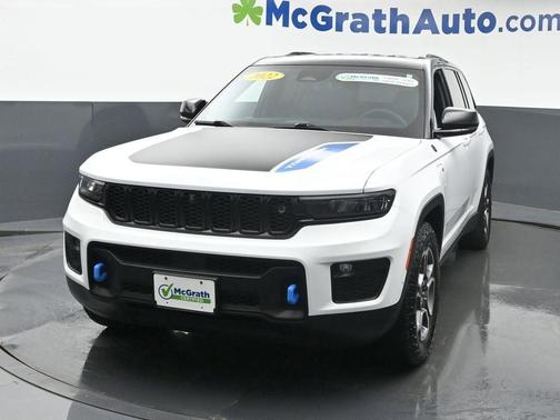 2022 Jeep Grand Cherokee 4xe Trailhawk