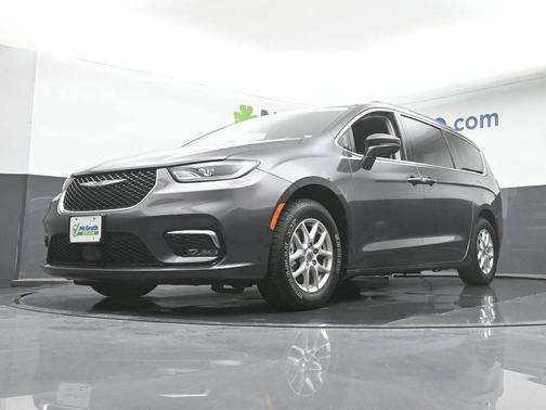 2022 Chrysler Pacifica Touring-L