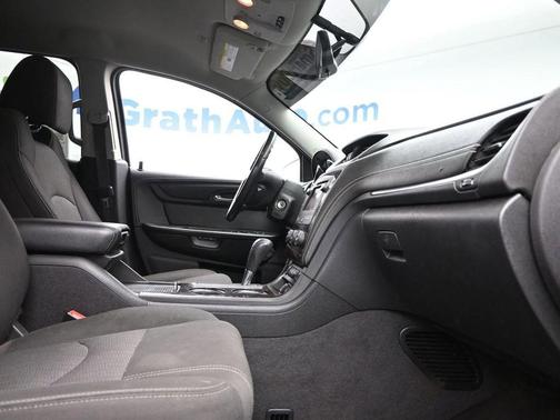 2017 Chevrolet Traverse 1LT