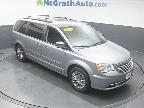2014 Chrysler Town & Country Touring-L
