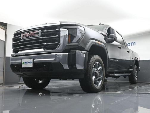 2025 GMC Sierra 2500 SLE