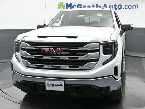2025 GMC Sierra 1500 SLE