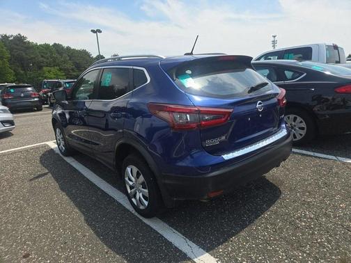 2020 Nissan Rogue Sport SV