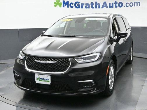 2024 Chrysler Pacifica Touring-L