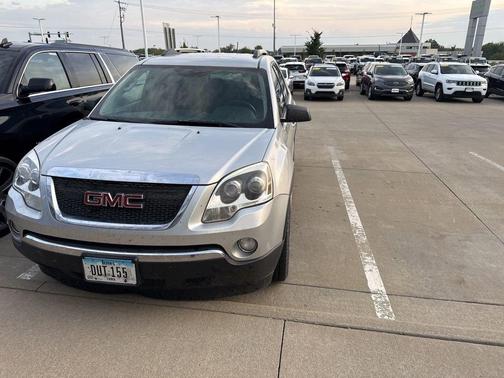 2011 GMC Acadia SLE