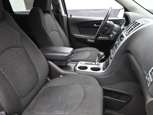 2011 GMC Acadia SLE