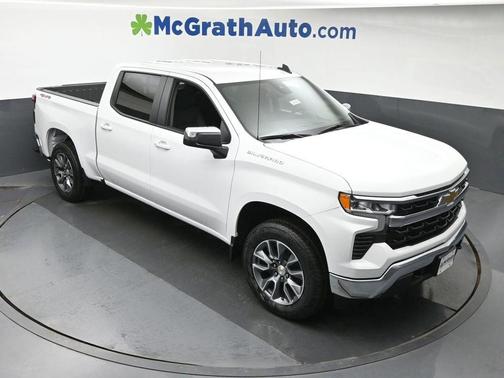 Summit White 2026 Chevrolet Silverado 1500 LT