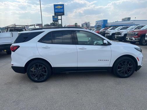 2022 Chevrolet Equinox RS