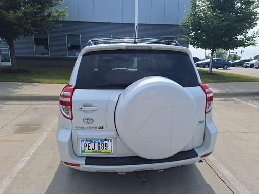 2010 Toyota RAV4 Limited