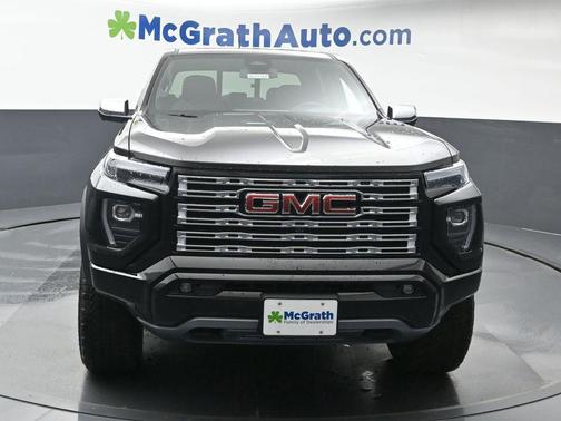 2025 GMC Canyon Denali