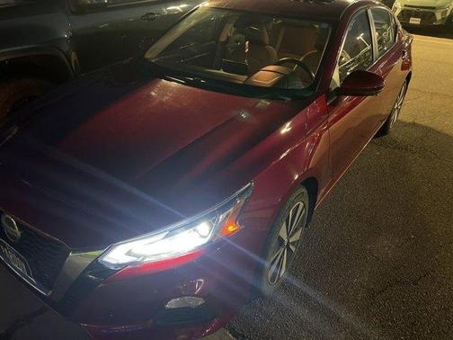 2022 Nissan Altima 2.5 SV