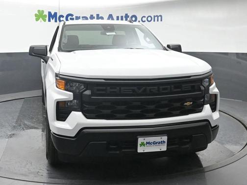 Summit White 2026 Chevrolet Silverado 1500 WT