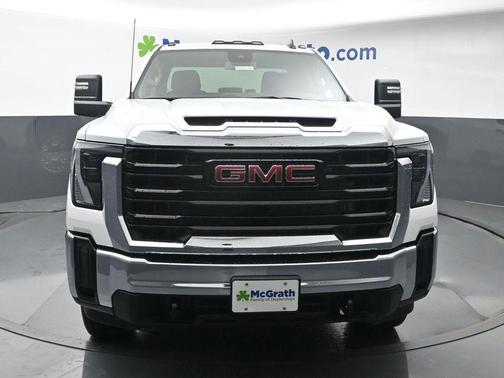 2026 GMC Sierra 2500 Pro