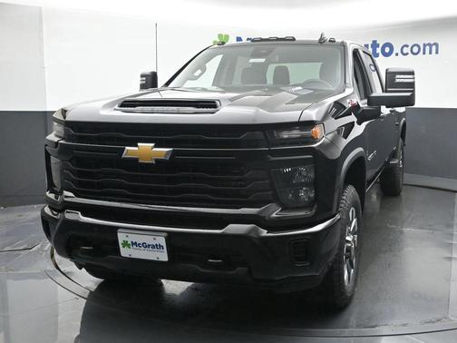 2026 Chevrolet Silverado 2500 Custom