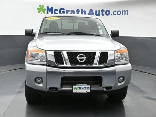 2015 Nissan Titan SV